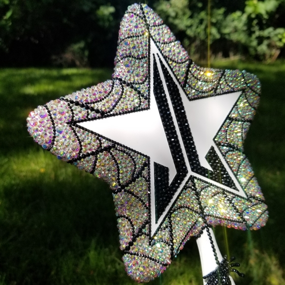 🆕️Jeffree Star, Bling Spider Web Halloween Mirror - Picture 8 of 14